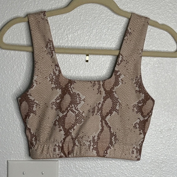 Varley Delta Medium Support Sports Bra Champagne Snake Print S - Picture 2 of 5